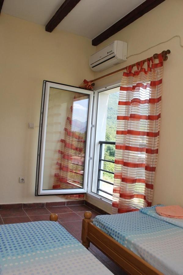 Apartments Bordo Tivat Pokoj fotografie